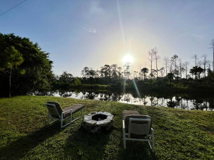 North Naples Sunset Hide Away On The Water酒店 外观 照片